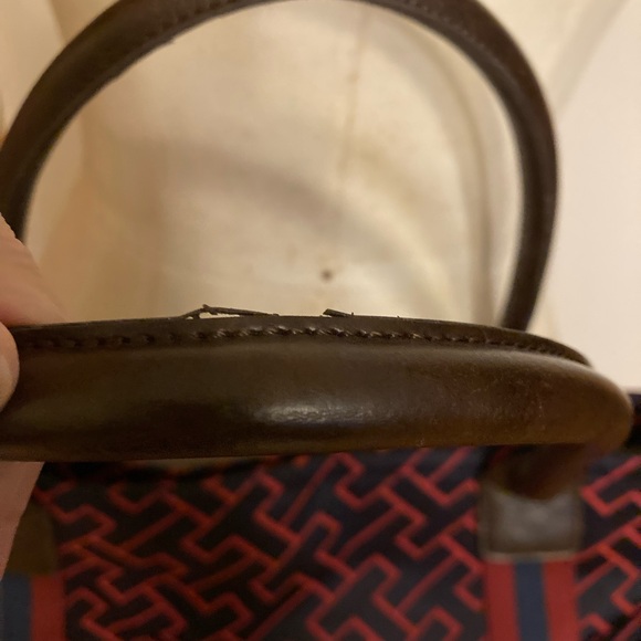 Tommy Hilfiger Geometric Patterned Tote Bag - Red and Navy Monogram - Picture 6 of 12